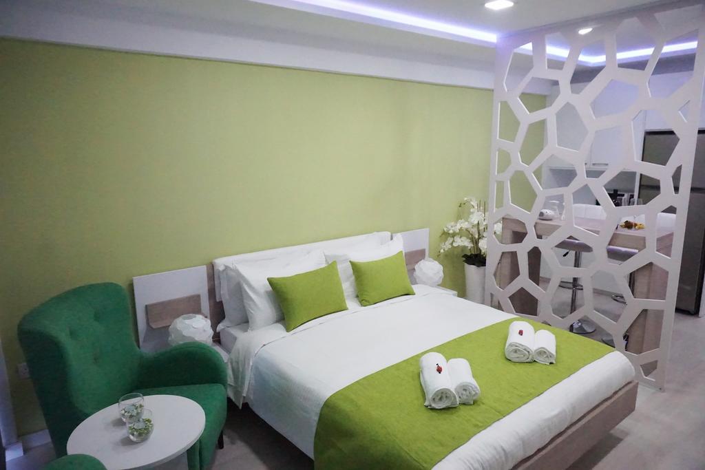 Lazuli Sea View-Beachfront Ap 405 Larnaca Zewnętrze zdjęcie